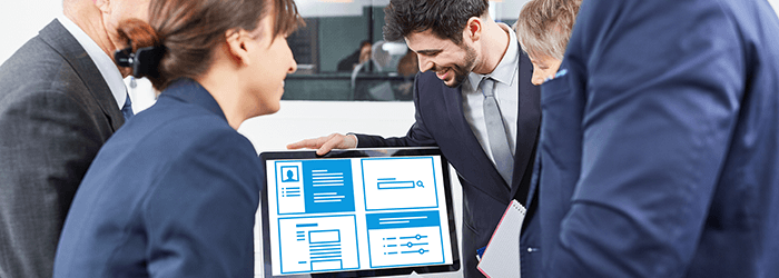 ホームページ制作会社に依頼する場合