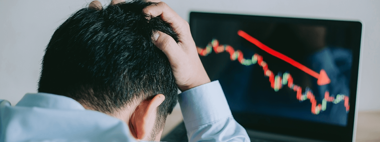 ホームページのアクセスが激減!SEO設定をすぐに変えるべき?