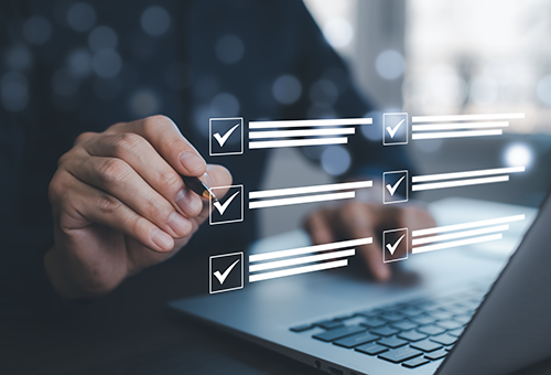 【2025年版】SEO内部対策とは？<br>HP制作会社が教える基本と必須対応チェックリスト